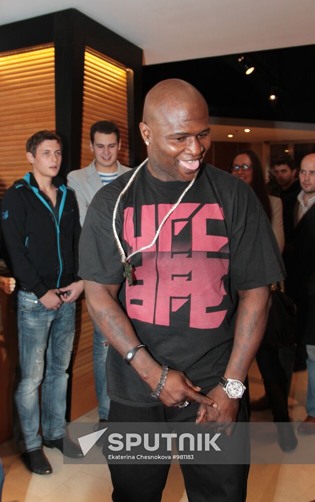 Private dinner with Lamon Brewster and James Toney in Moscow