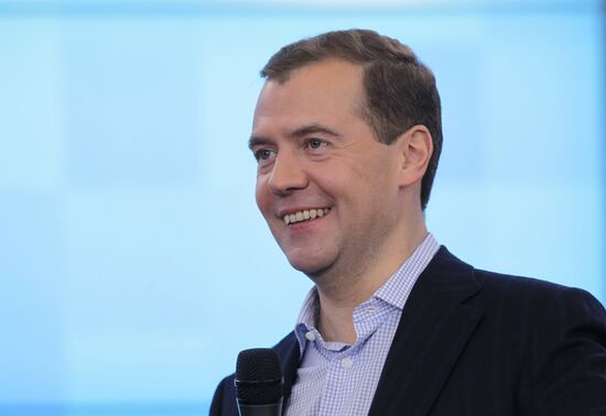 Dmitry Medvedev meets with young scientists and entrepreneurs