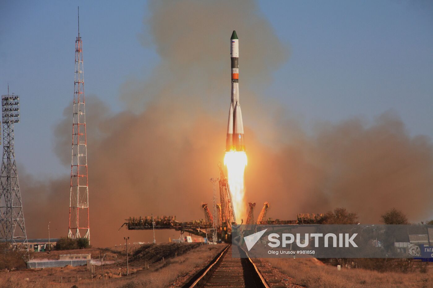 Russia's Progress M-13M cargo spacecraft launched from Baikonur