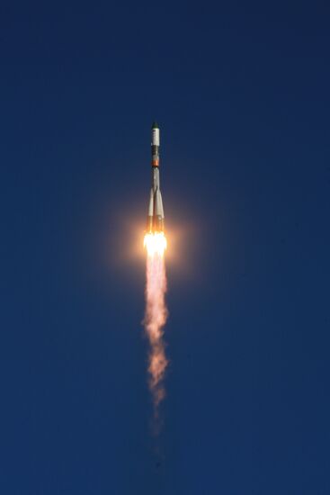 Russia's Progress M-13M cargo spacecraft launched from Baikonur