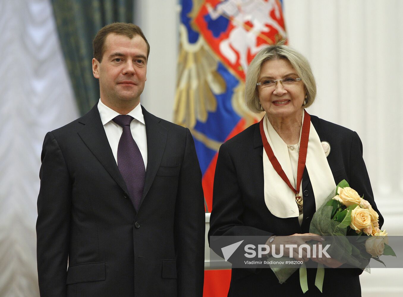 Dmitry Medvedev presents state awards for arts and culture