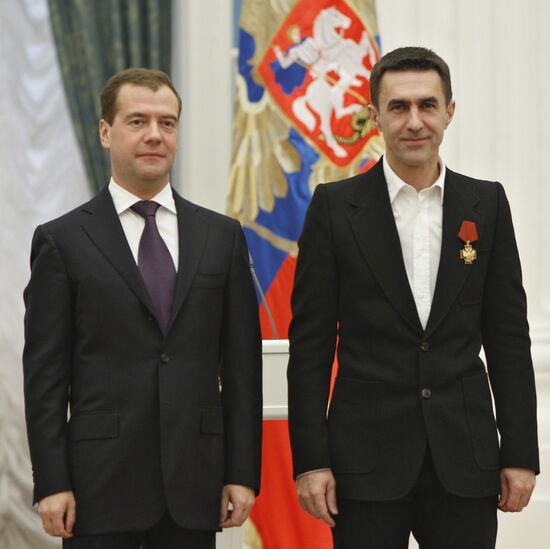 Dmitry Medvedev presents state awards for arts and culture