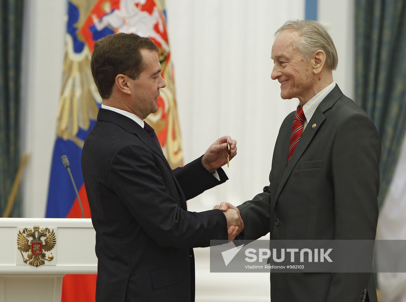 Dmitry Medvedev presents state awards for arts and culture