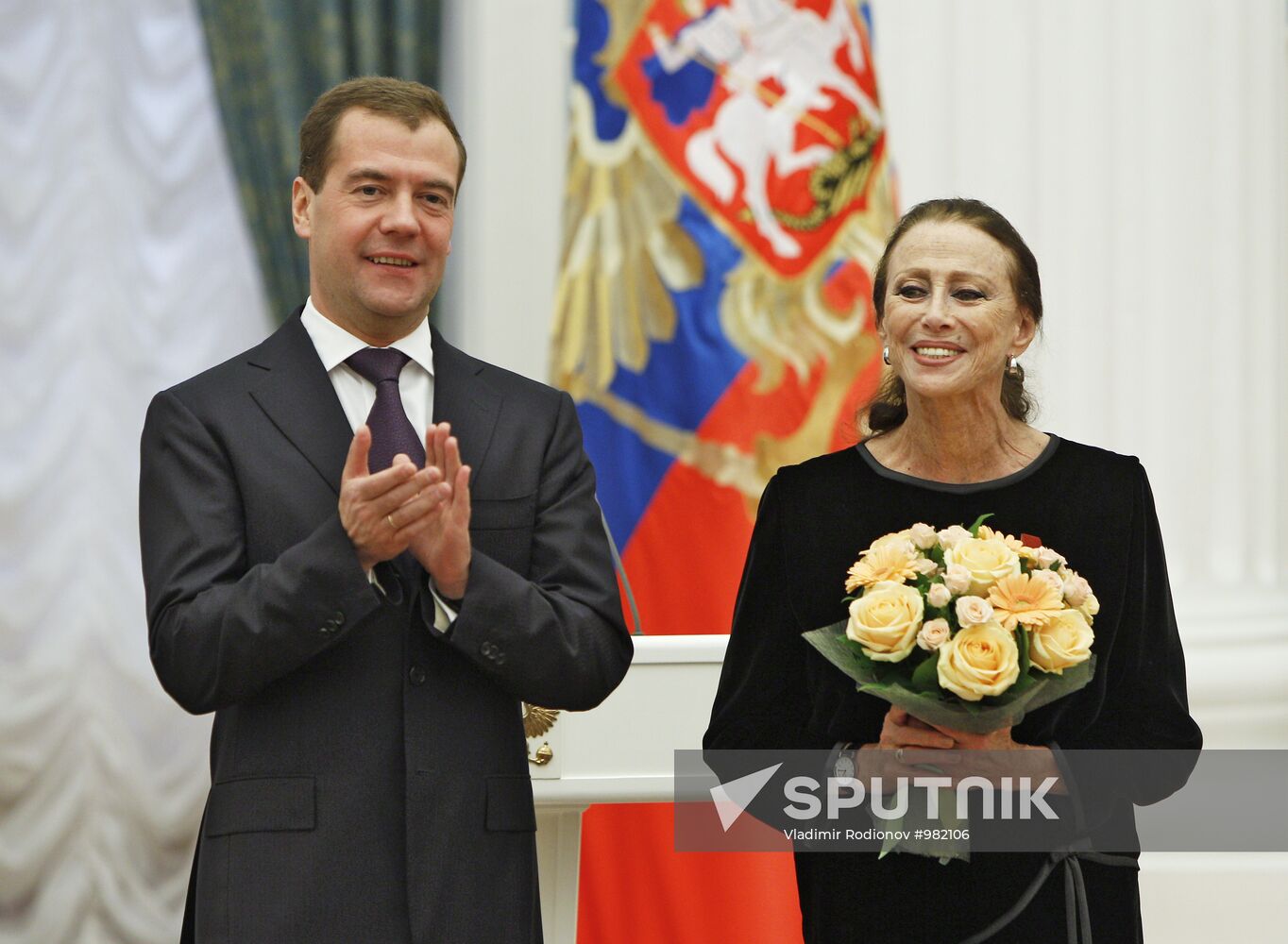 Dmitry Medvedev presents state awards for arts and culture