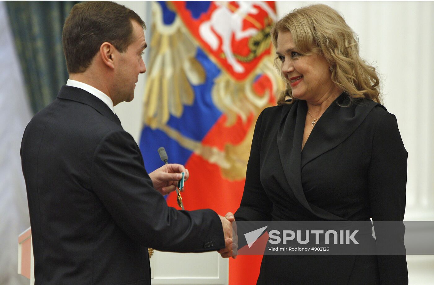 Dmitry Medvedev presents state awards for arts and culture