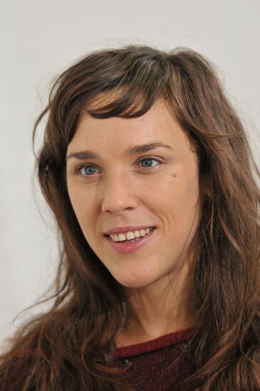 Singer Isabelle Geffroy (ZAZ) gives news conference
