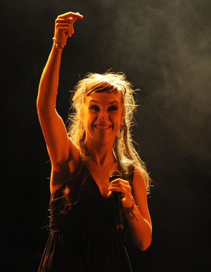 ZAZ performs in Moscow