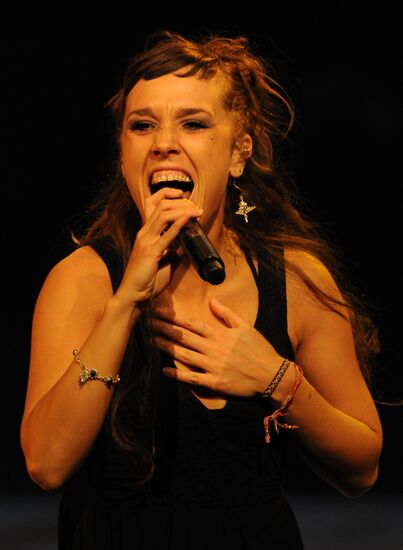 ZAZ performs in Moscow