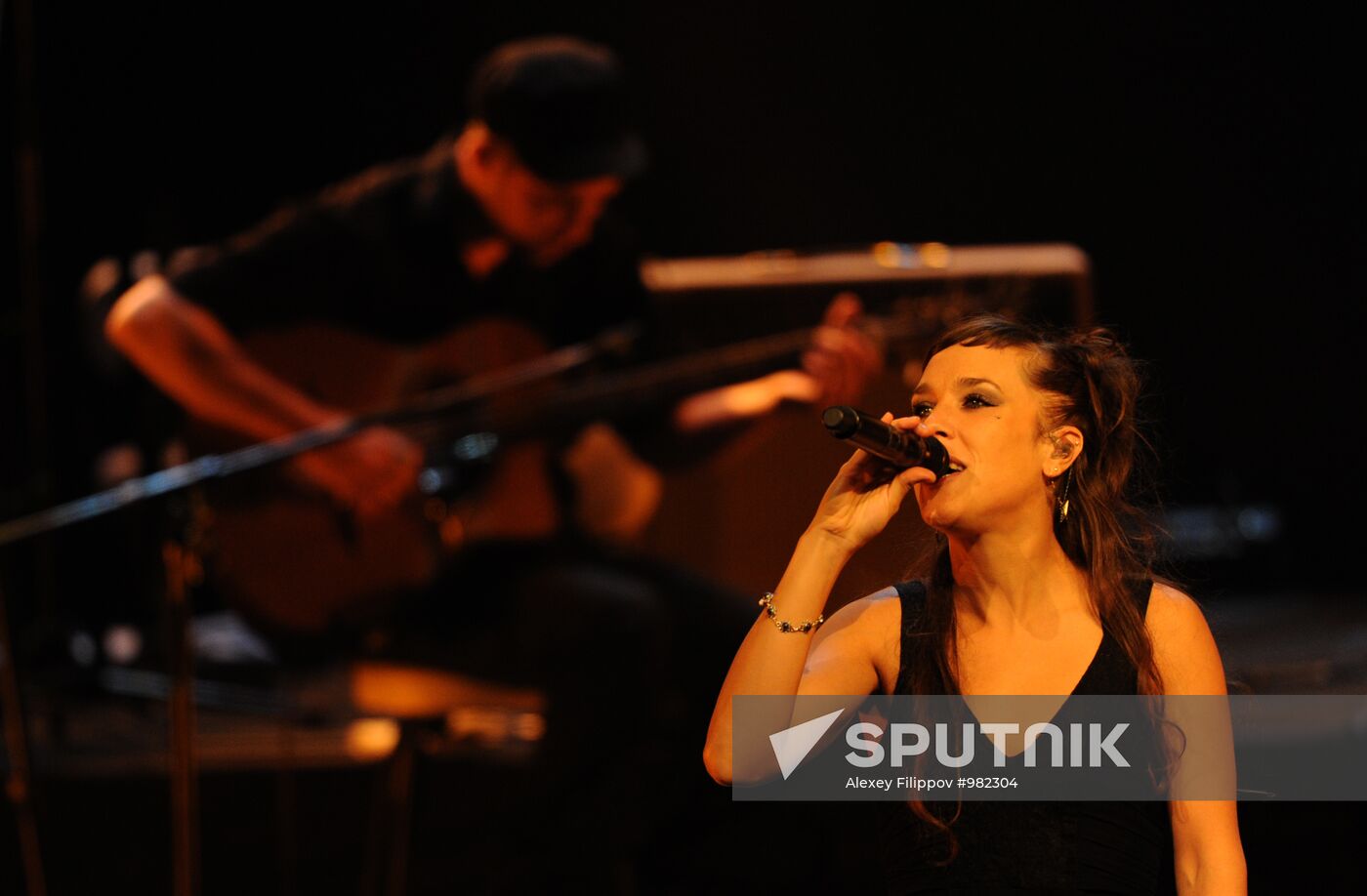 ZAZ performs in Moscow