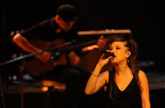 ZAZ performs in Moscow