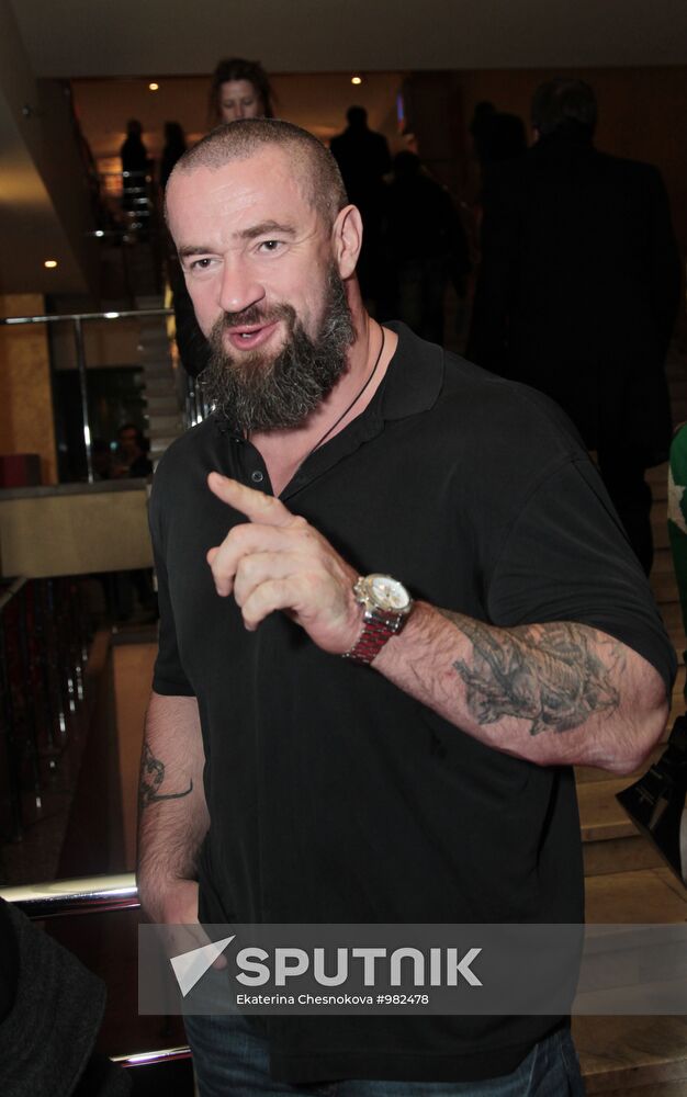Gordon's "Brotherl Lights" premiere in Moscow