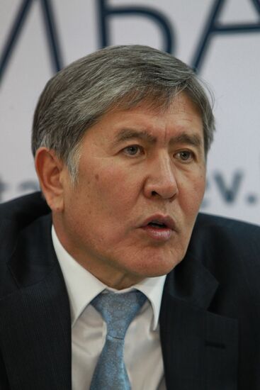 Almazbek Atambayev press conference