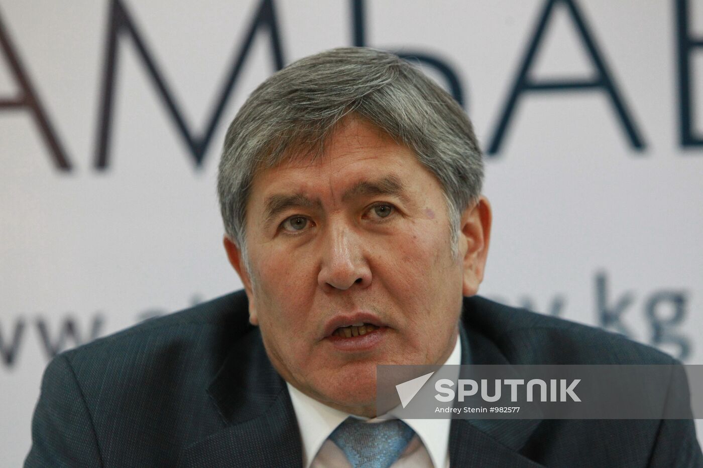 Almazbek Atambayev press conference