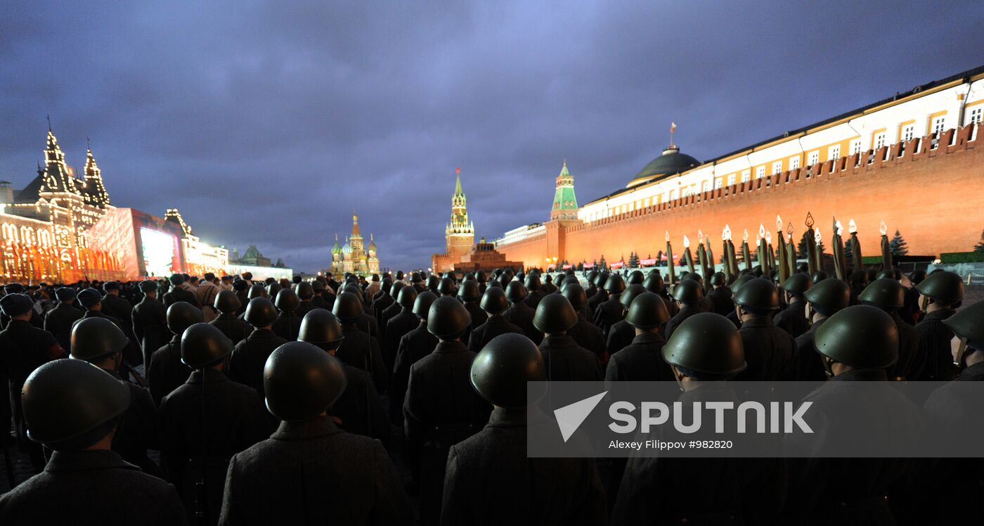 Rehearsal of march on 70th anniversary of 7 November 1941 parade