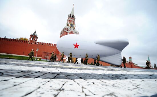 Rehearsal of march on 70th anniversary of 7 November 1941 parade