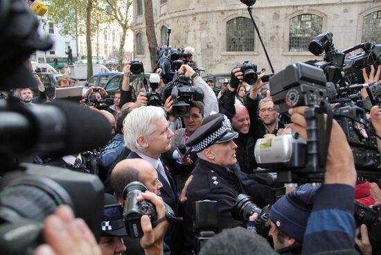 British Court confirms decision on Julian Assange's extradition