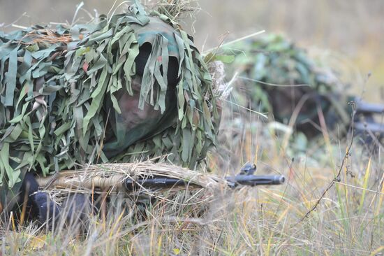 Firing exercises by 4th tank brigade reconnaissance company WMD