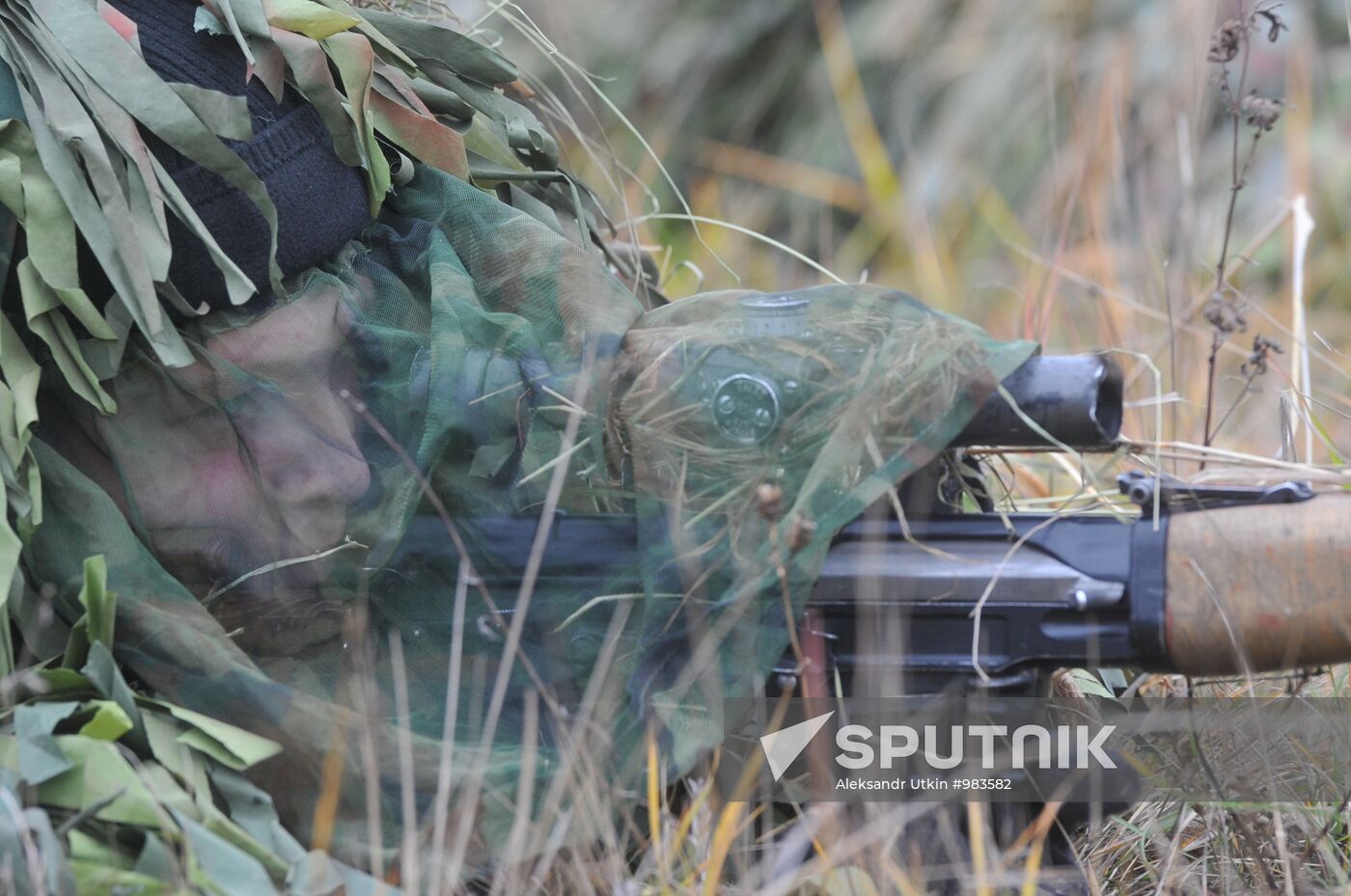 Firing exercises by 4th tank brigade reconnaissance company WMD