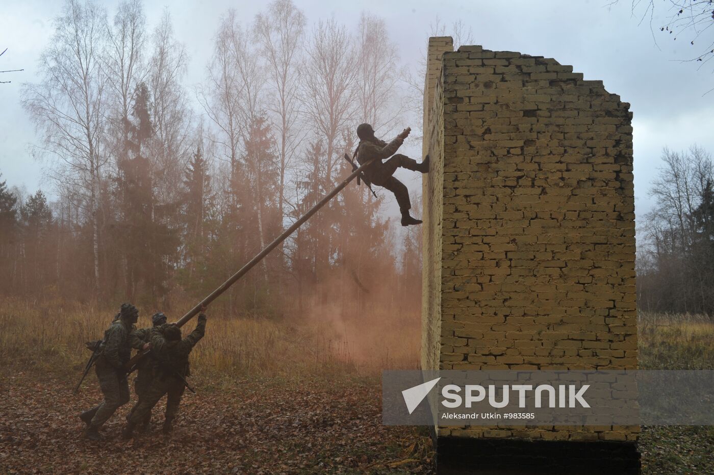 Firing exercises by 4th tank brigade reconnaissance company WMD