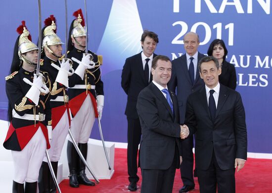 Dmitry Medvedev at G20 summit in Cannes