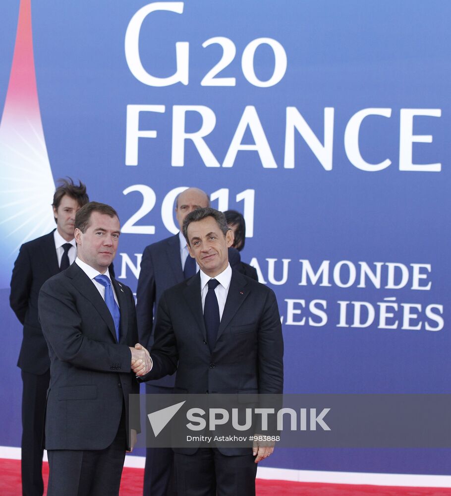 Dmitry Medvedev at G20 summit in Cannes