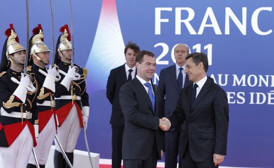 Dmitry Medvedev at G20 summit in Cannes