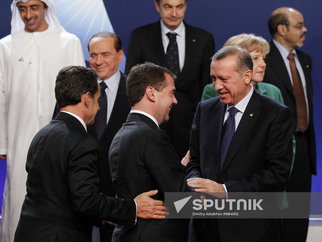 Dmitry Medvedev takes part in G20 summit, Cannes