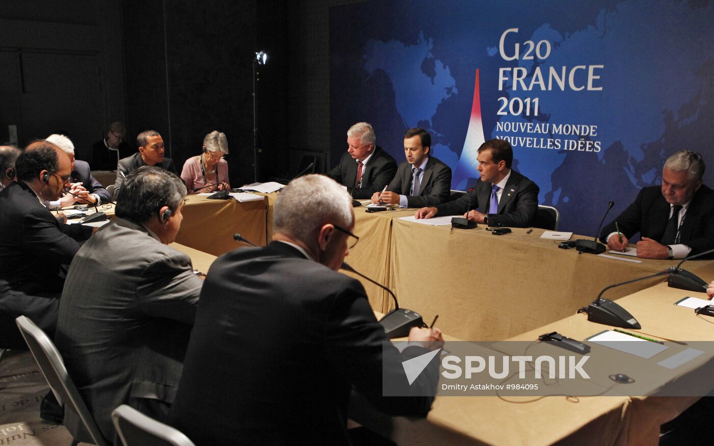 Dmitri Medvedev takes part in G20 summit, Cannes