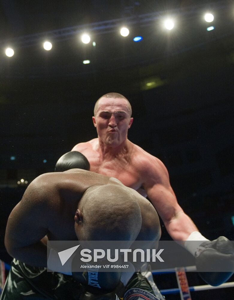 Boxing. Bout between Denis Lebedev and James Toney