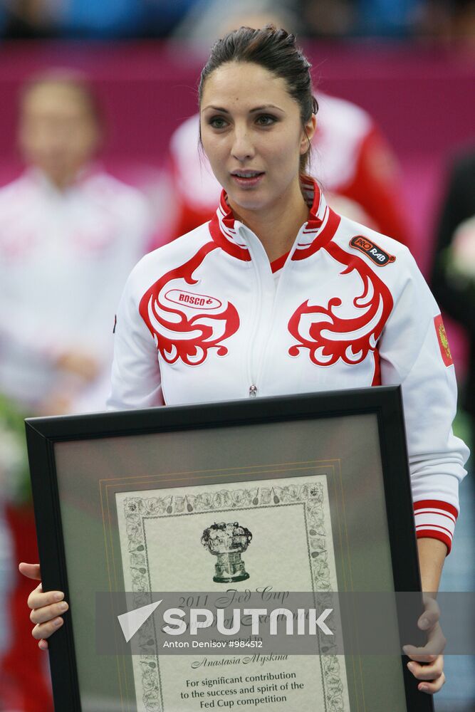 Fed Cup Tennis 2011: Finals, Day One