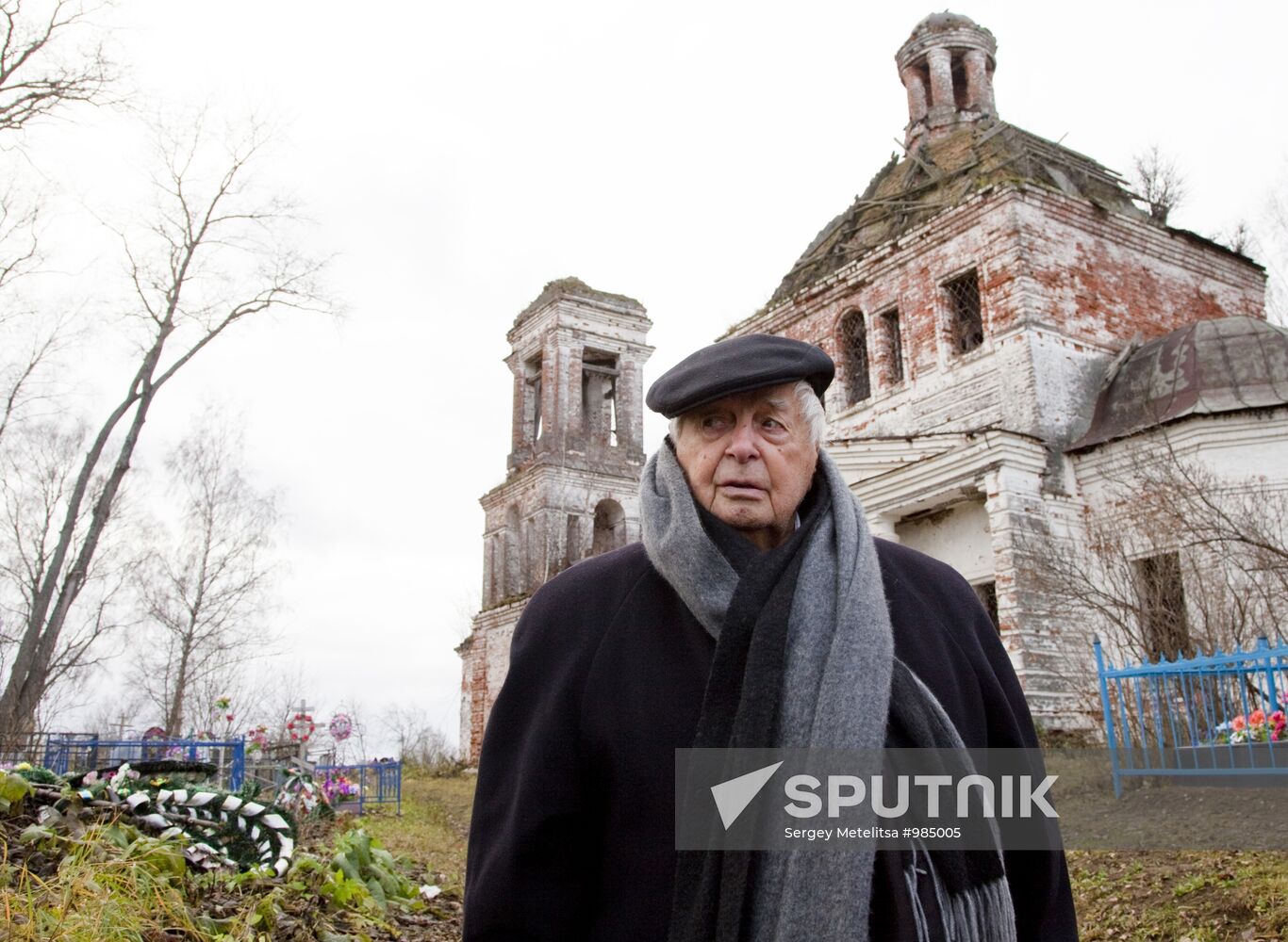 Yury Lyubimov visits Danilov, Yaroslavl Region