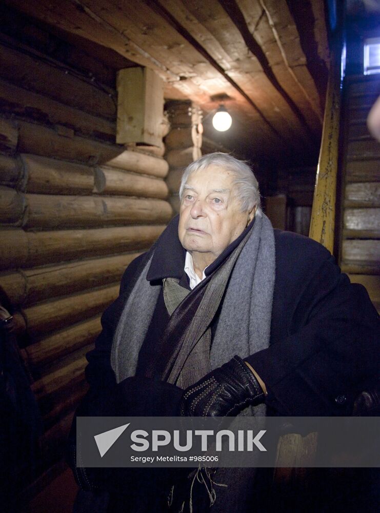 Yury Lyubimov visits Danilov, Yaroslavl Region