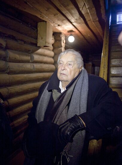 Yury Lyubimov visits Danilov, Yaroslavl Region
