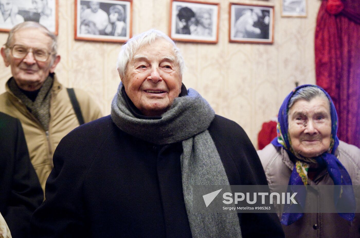 Director Yuri Lyubimov visits Danilov in Yaroslavl region