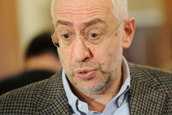 Presentation of book "Turning point in Russia's modern history"