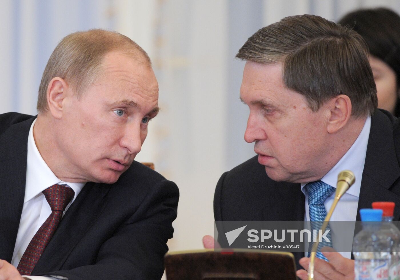 Vladimir Putin on working trip to North Western Federal District