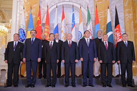 Vladimir Putin on working trip to North Western Federal District