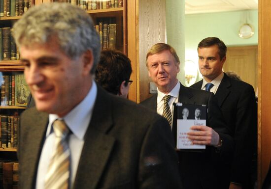 Presentation of book "Turning point in Russia's modern history"