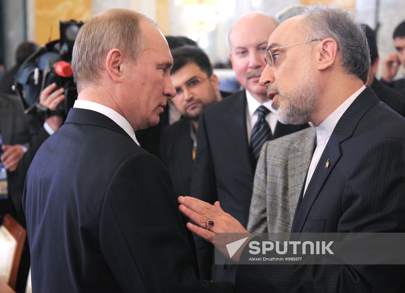 Vladimir Putin on working trip to North Western Federal District