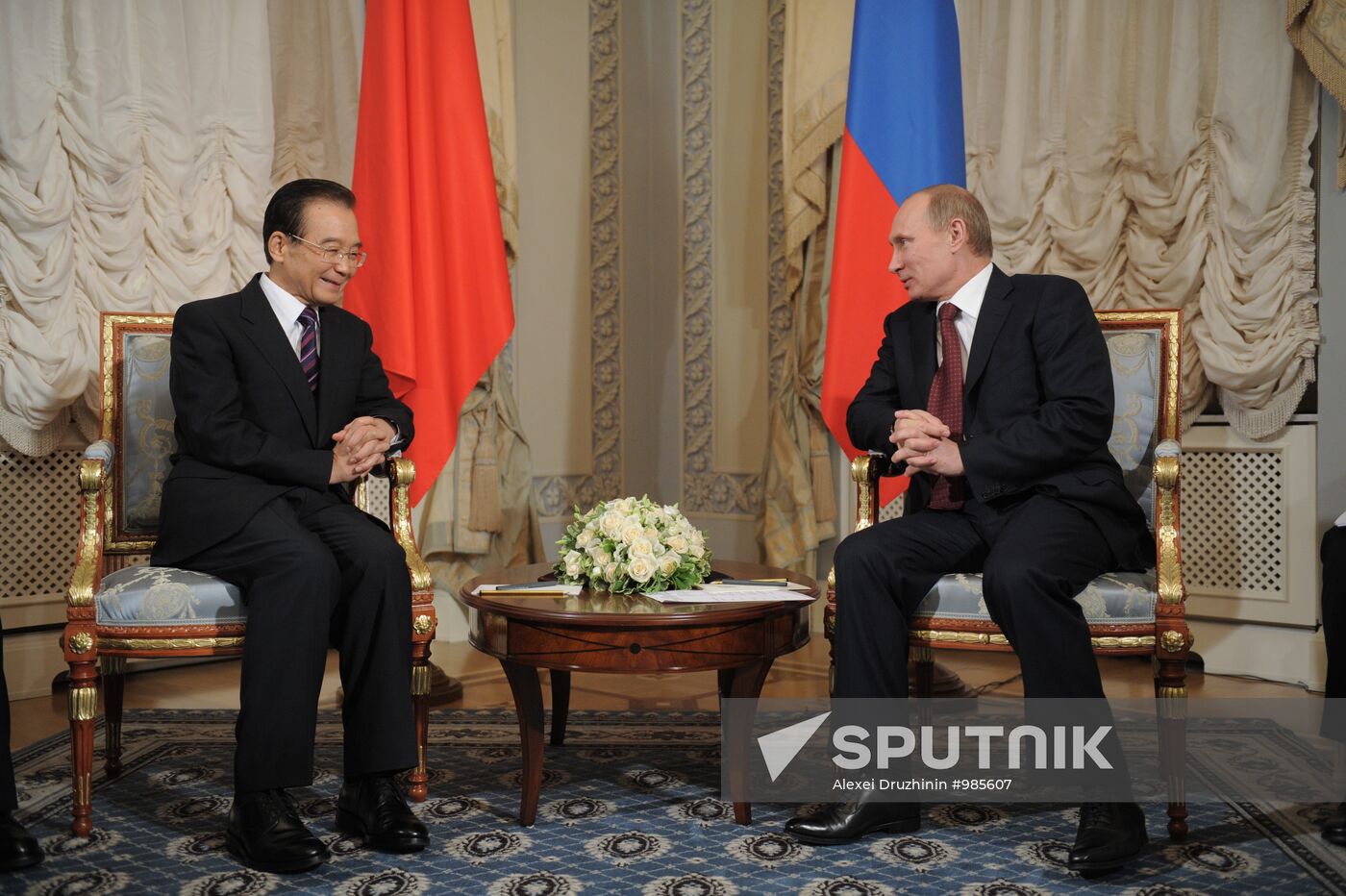 Vladimir Putin on working trip to North Western Federal District