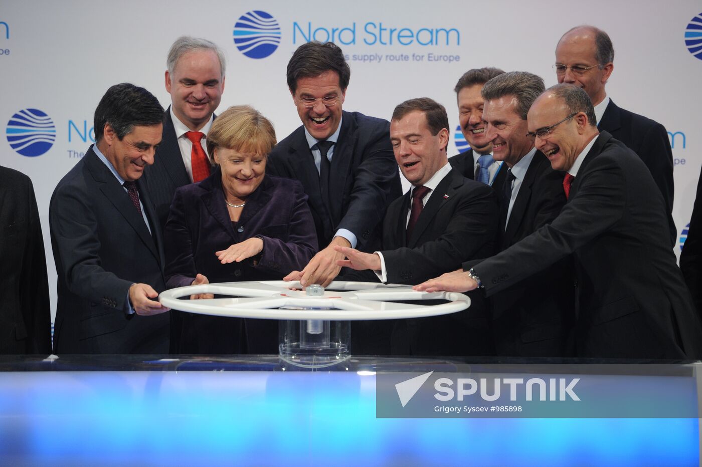 Dmitry Medvedev attends Nord Stream pipilene commissioning