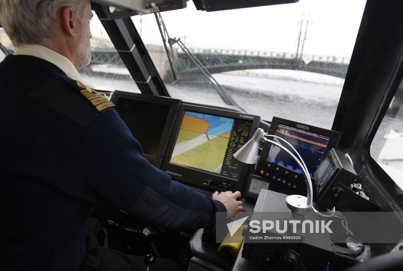 New generation water bus presented in St. Petersburg