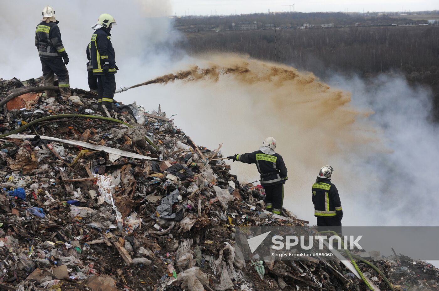 Household waste disposal site flames up in Leningrad Region