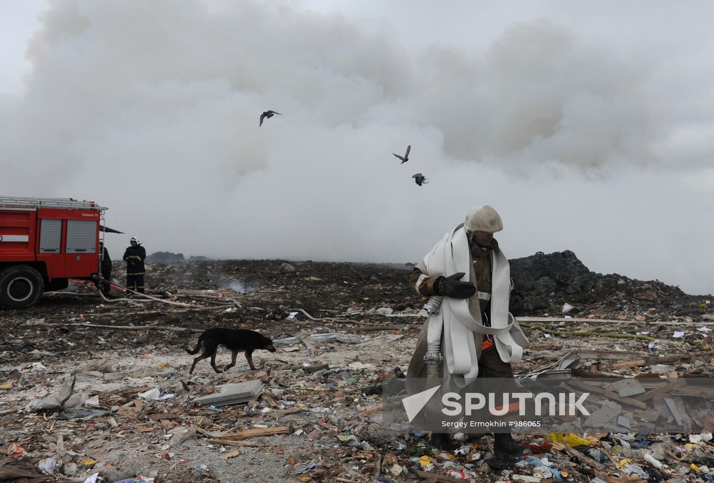 Household waste disposal site flames up in Leningrad Region