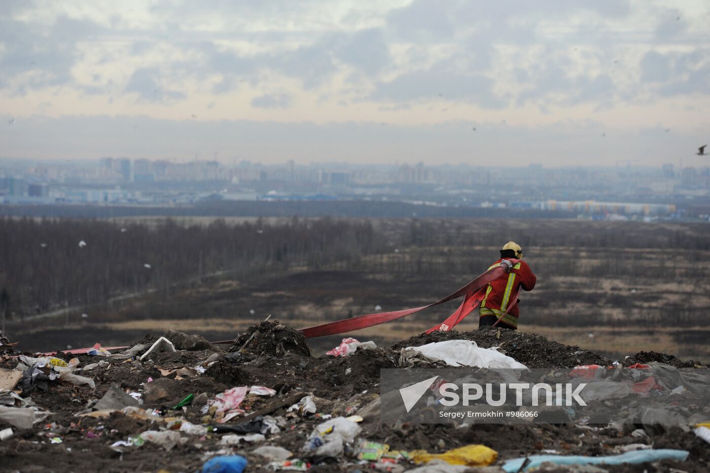 Household waste disposal site flames up in Leningrad Region