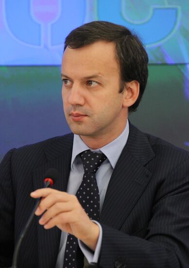 Russian presidential aide Arkady Dvorkovich holds briefing