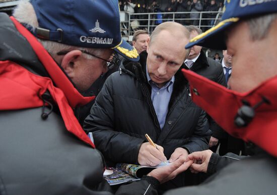 Vladimir Putin visits Northwestern Federal District