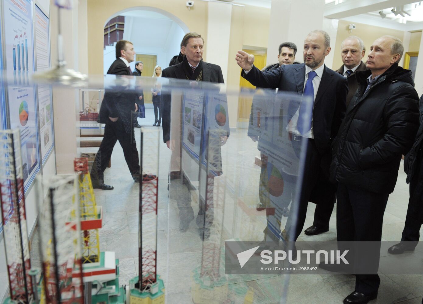 Vladimir Putin visits Northwestern Federal District