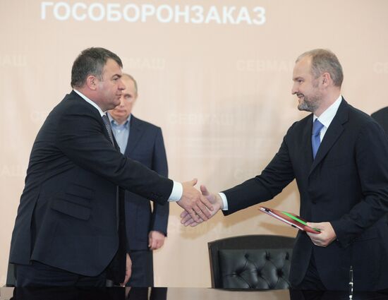 Vladimir Putin visits Northwestern Federal District