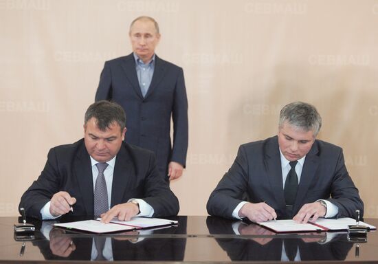 Vladimir Putin visits Northwestern Federal District